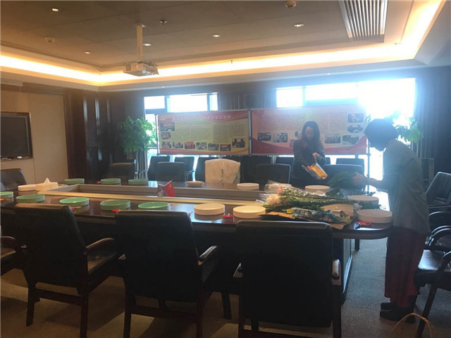 关爱妇女，绽放美丽，集团庆三八花艺培训